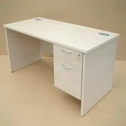 مكتب مقاس 120 × 60 سم مع وحدة أدراج 3 درج